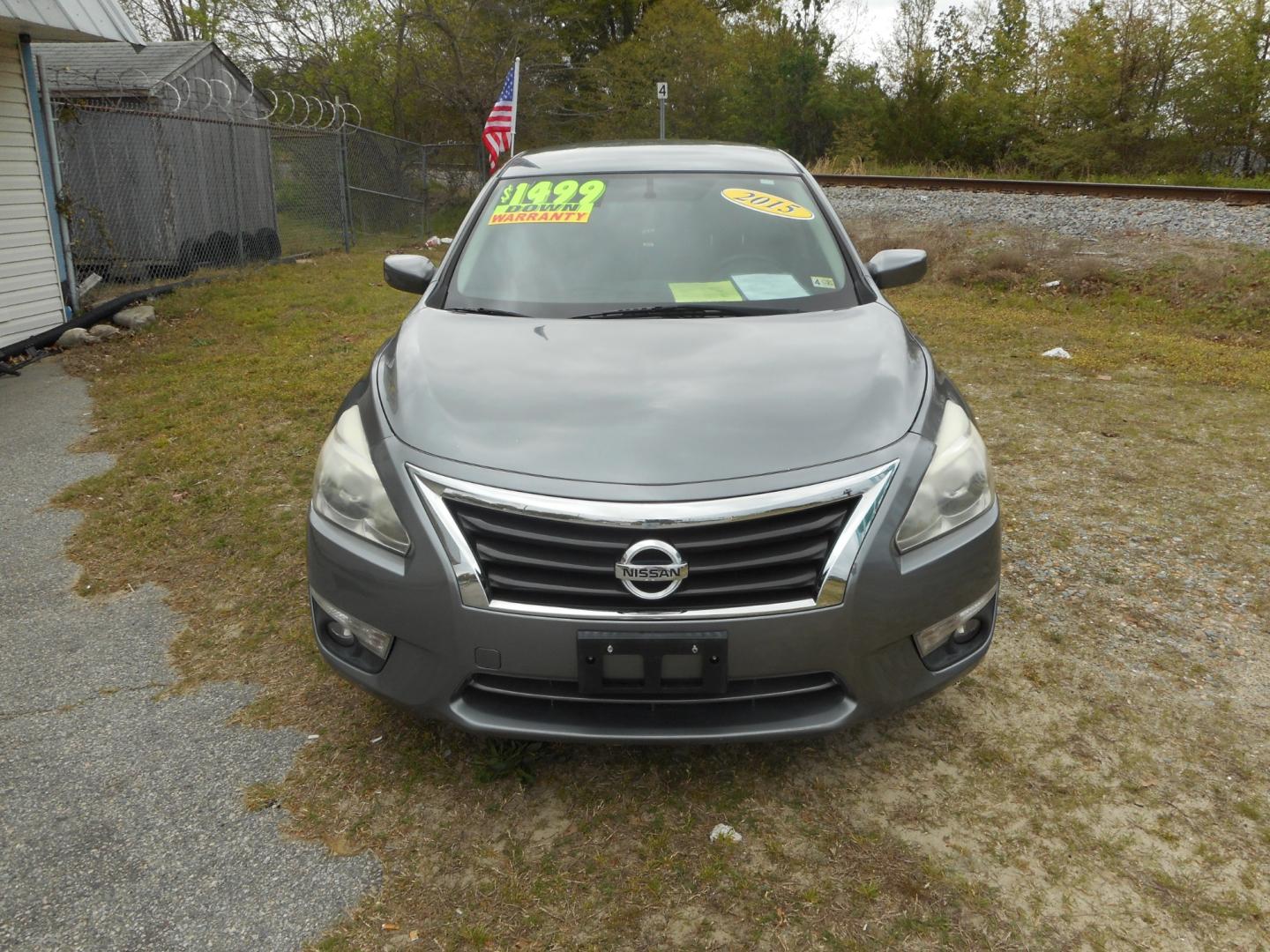 2015 Gray Nissan Altima (1N4AL3APXFC) , located at 2553 Airline Blvd, Portsmouth, VA, 23701, (757) 488-8331, 36.813889, -76.357597 - Down Payment: $1499 Weekly Payment: $110 APR: 23.9% Repayment Terms: 42 Months ***CALL ELIZABETH SMITH - DIRECTOR OF MARKETING @ 757-488-8331 TO SCHEDULE YOUR APPOINTMENT TODAY AND GET PRE-APPROVED RIGHT OVER THE PHONE*** - Photo#2